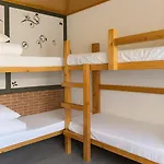 Triton - Hostel Villanúa