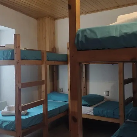 Hostel Triton - Villanúa