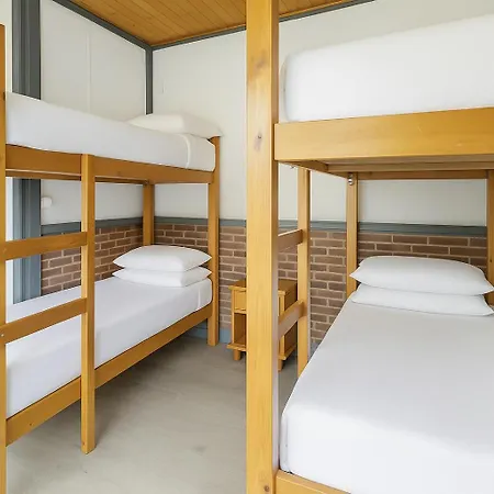 Triton - * فييانوا