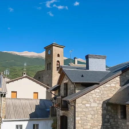 Triton - بيت شباب