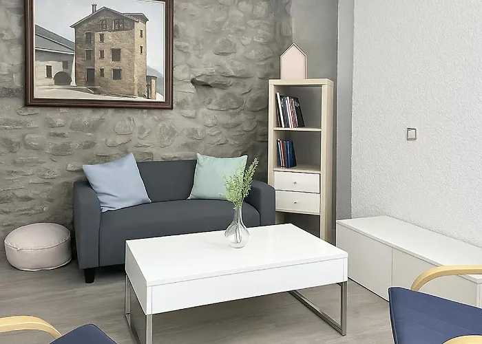 Triton - * Villanúa